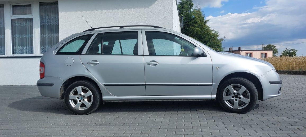 Skoda Fabia 1.4 LPG z 2006 roku
