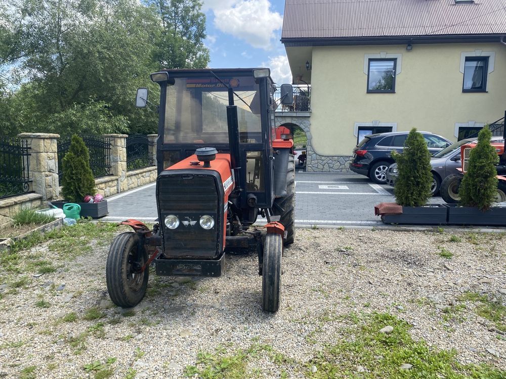 Massey Ferguson 255