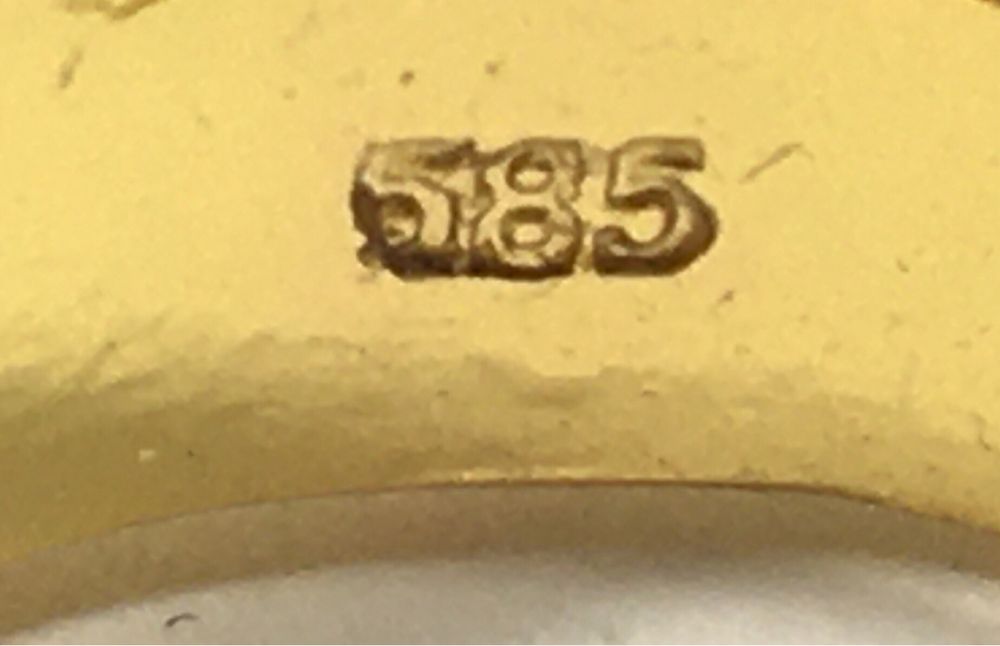 Złoty męski sygnet z syntetycznym Rubinem•pozłacany 585