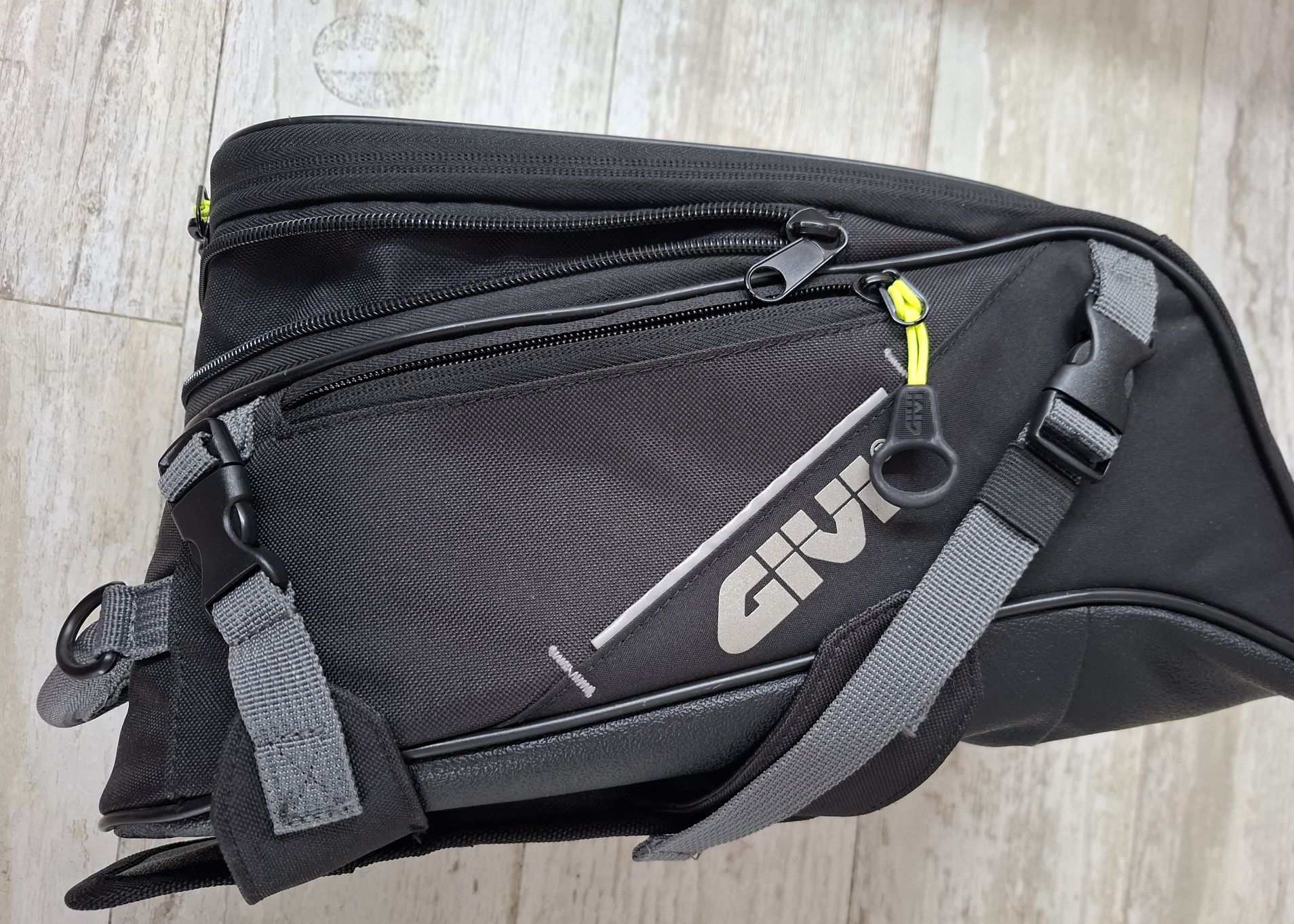 Givi para NC750 específica para a NC
