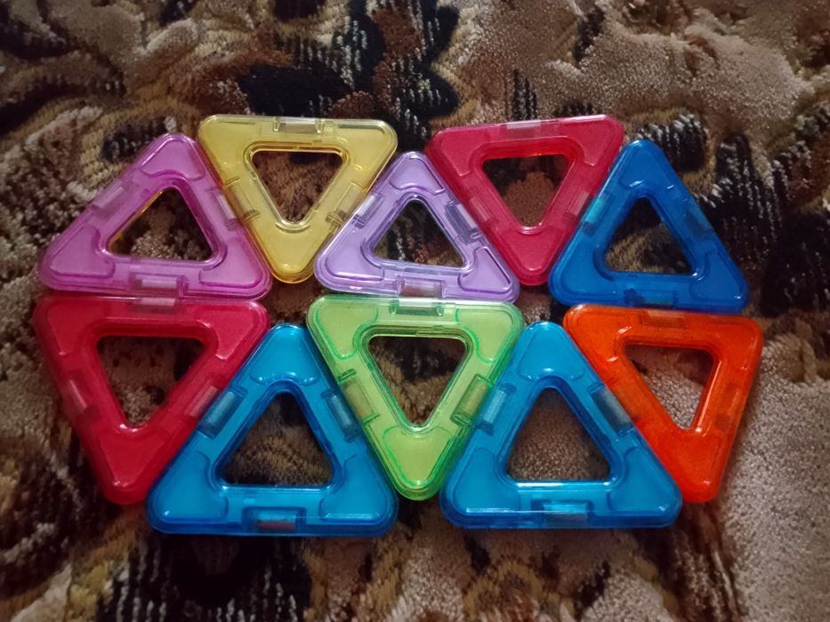 Конструктор магнітний