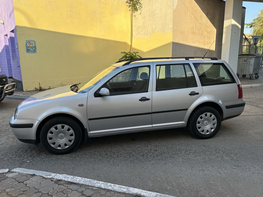 Volkswagen Golf 1.6 MPI ГБО