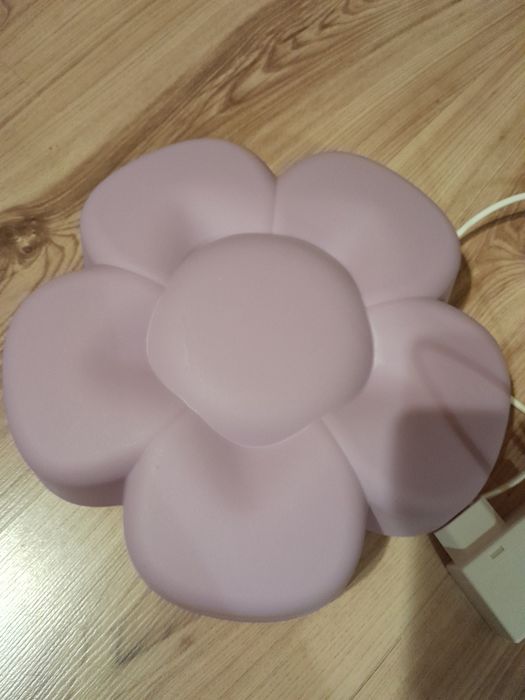 Lampka z Ikei kwiatek fioletowy