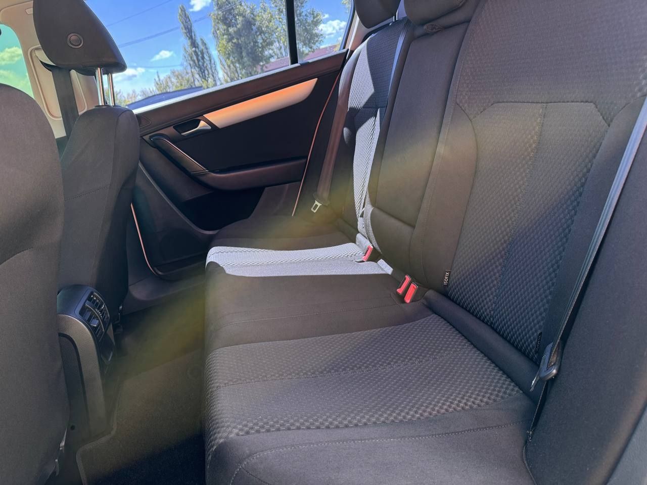 Volkswagen Passat B7 №3365 (ВНЕСОК від 15%) Альянс Авто Кривий Ріг