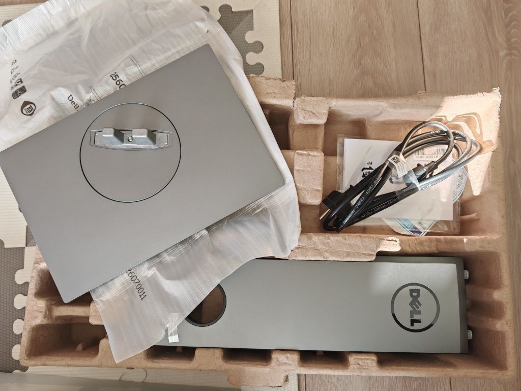 Postawa, stopka monitora Dell U2518d