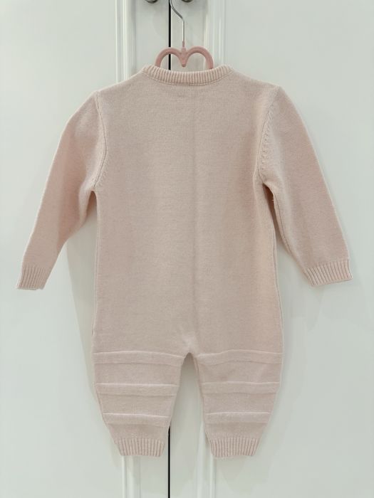 Вʼязаний чоловічок Lara Babies з шапочкою в комплекті