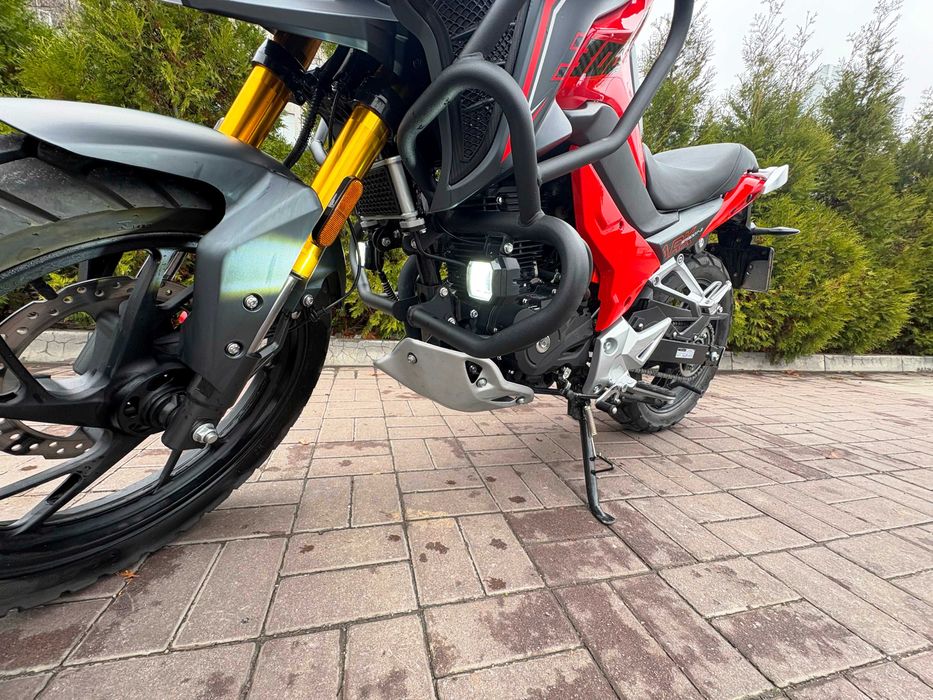 Мотоцикл Spark SP300T-3