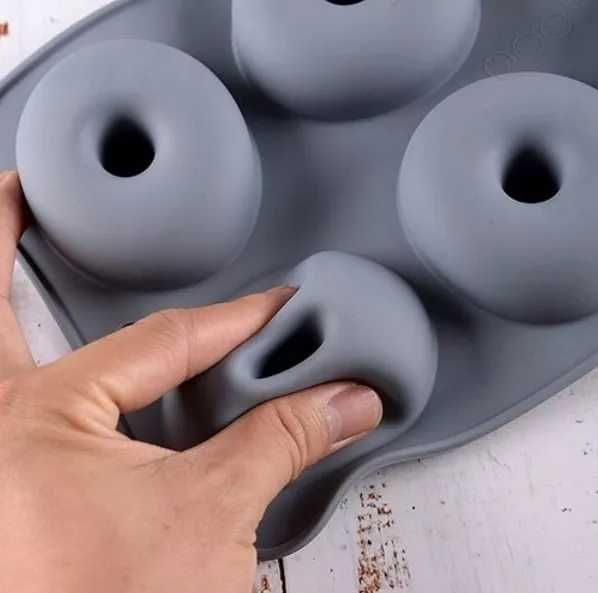 Forma silikonowa do muffinek foremka na oponki babeczki donuty 26cm