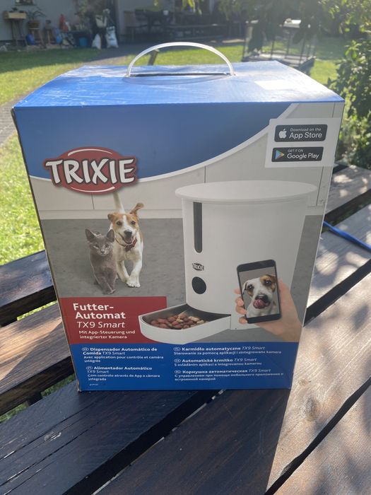 Nowy automatyczny dozownik karmy Trixie Futter-Automat TX9 Smart.
