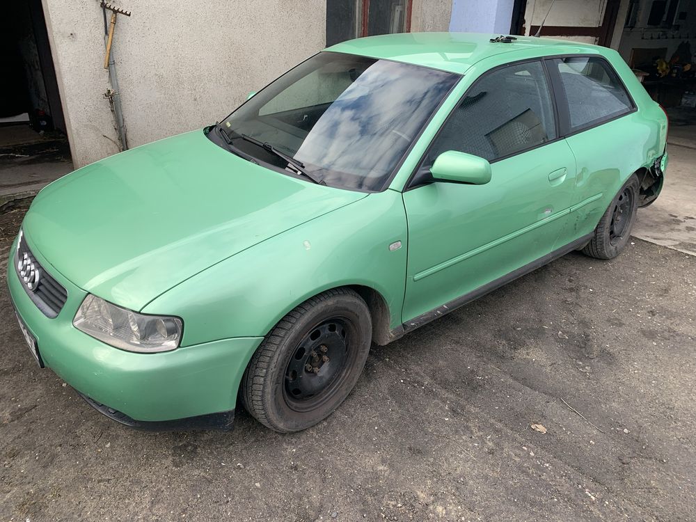 Audi A3 1,8 benzyna 125KM