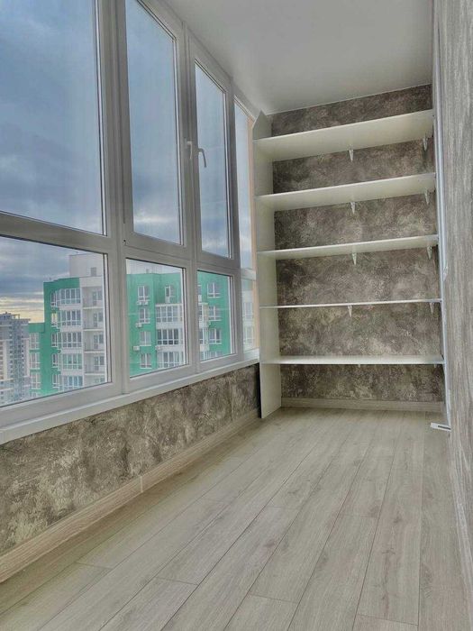 Сдам однокомнатную в Киевском р- не,новострой.