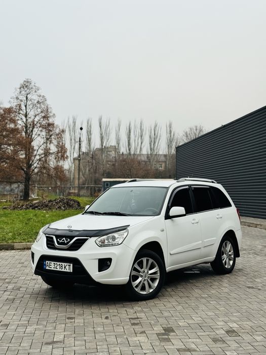 Chery Tiggo 3 на Автоматі з ГБО стан Нового авто