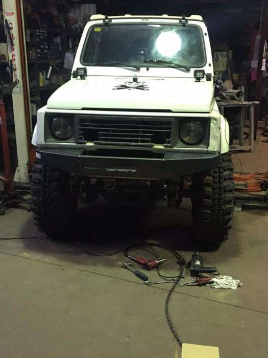 Pára-choques para jipes