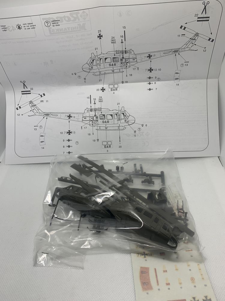 Kit Roco Minitanks Helicóptero Bell UH1D na escala H0 1/87