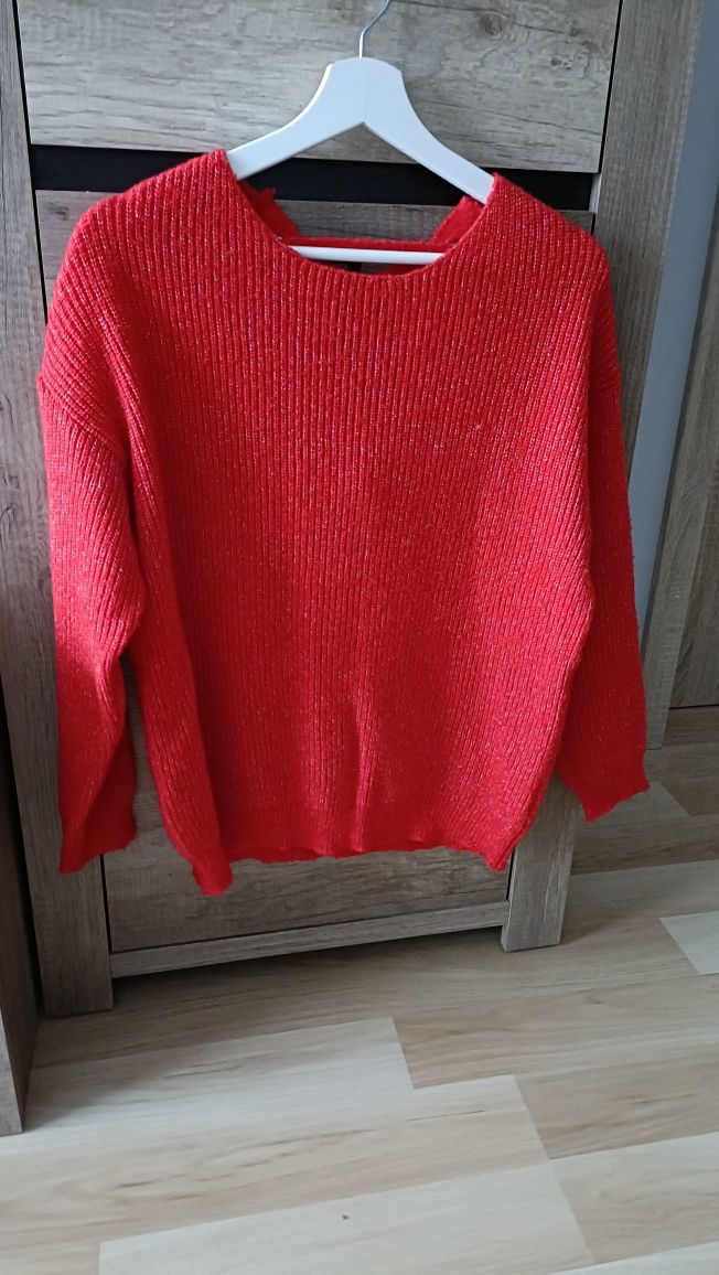 Sweter czerwony Sinsay