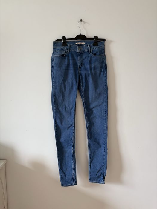 obcisłe jeansy skinny Levis