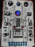 Dronesax synth oscylator syntezator diy reverb delay