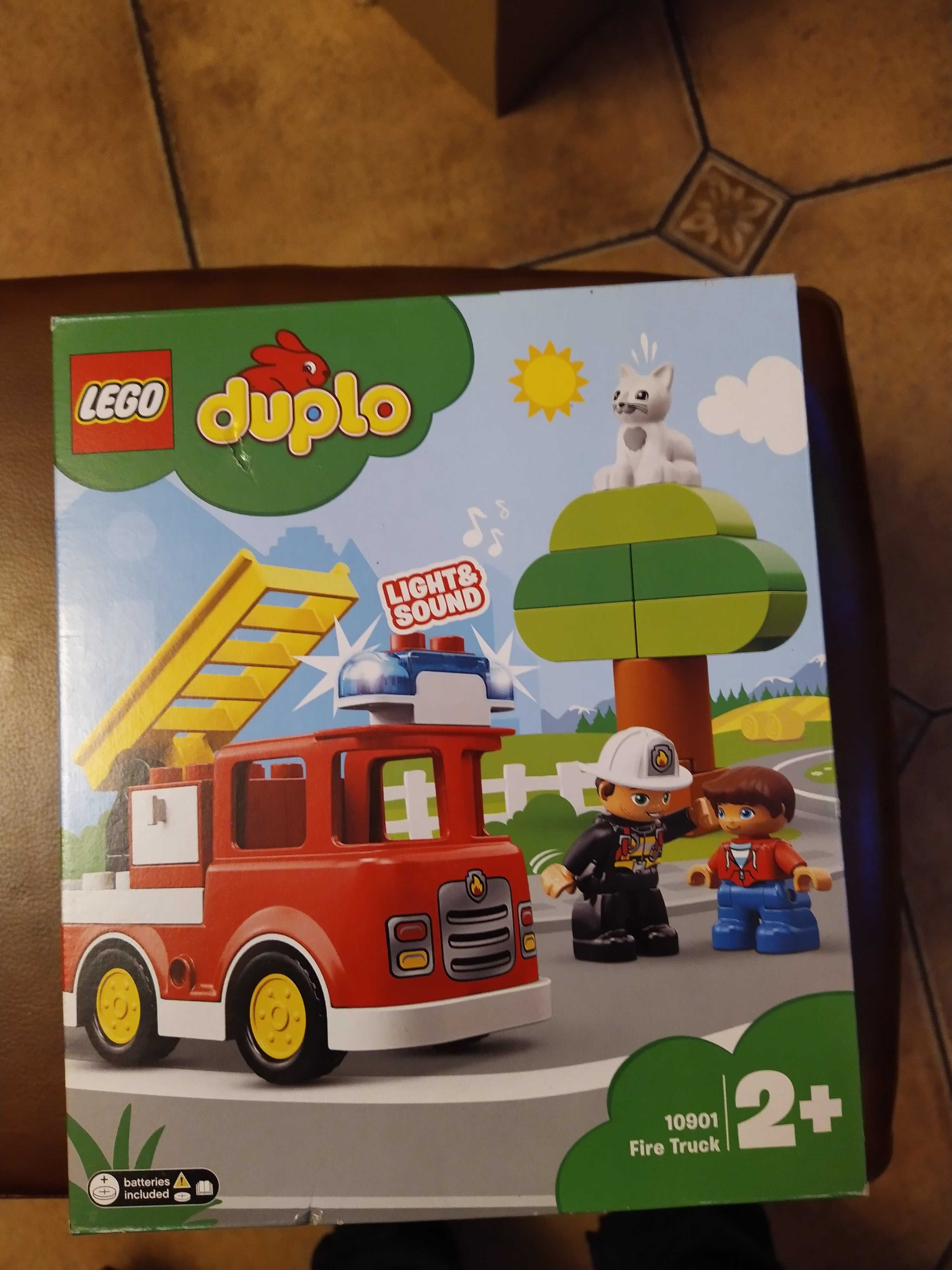 LEGO DUPLO 10901 Samochód strażacki z klockiem Śound&Light