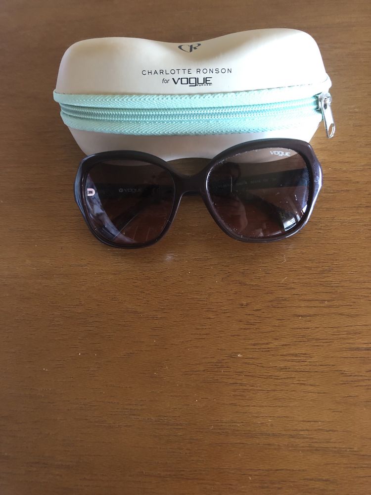 Óculo de Sol Vogue