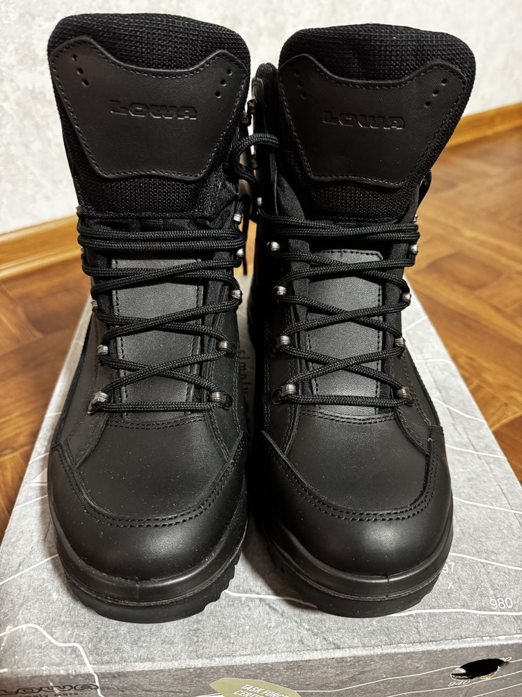 Черевики Lowa Renegade II GTX Mid TF чорні з натуральної шкіри.