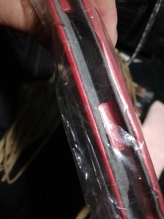 Чехол планшет красный красивый яркий