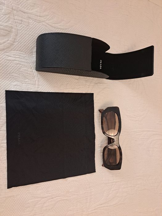 Óculos de sol Prada