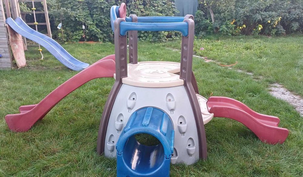 Little Tikes plac zabaw ogrodowy małpi gaj, zjeżdzalnie, tunel
