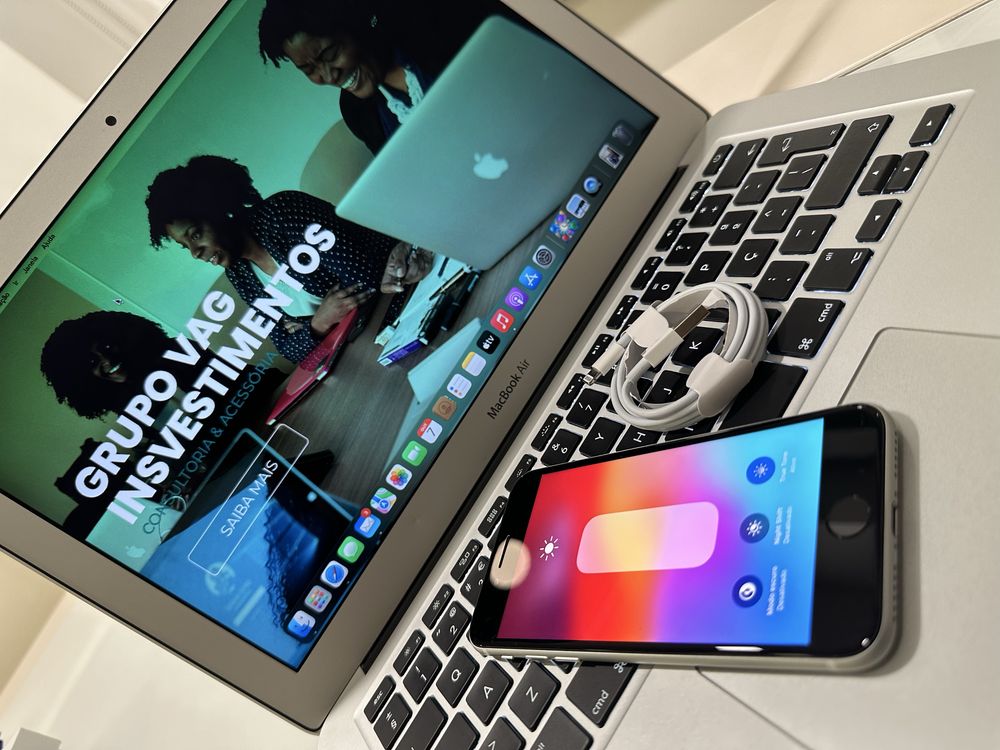 Iphone SE Gb64 com garantia