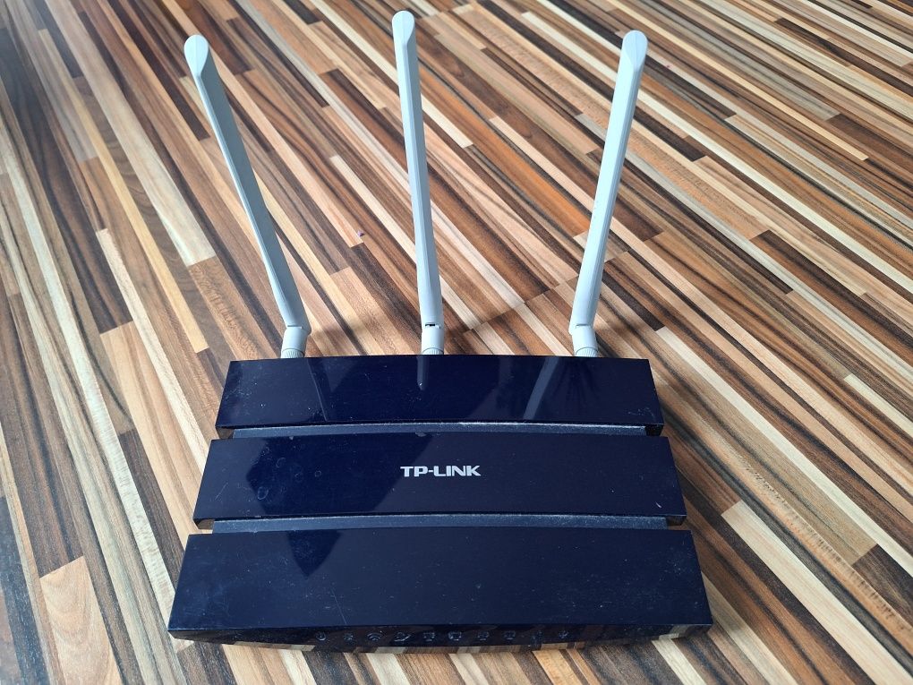 Router tp-link 1043nd