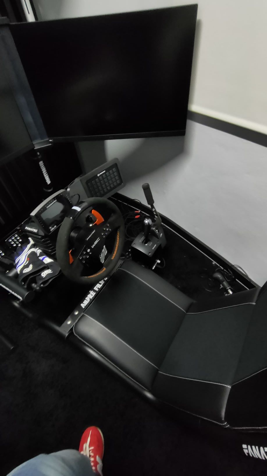 Suporte monitor triplo monkeydriver/ playseat