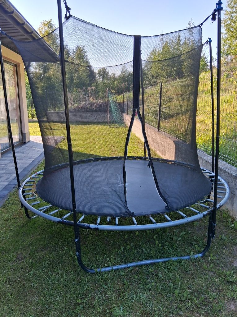 Sprzedam trampolinę