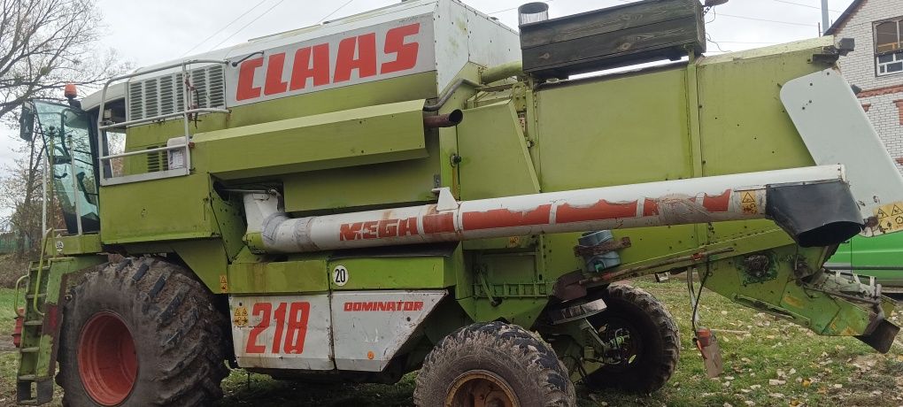 Claas mega  218 комбайн