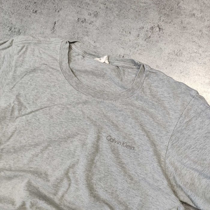 MĘSKA Koszulka Klasyczna Elegancka Calvin Klein Jeans Szara Basic Logo