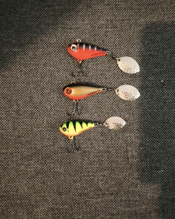 Wirujący ogonek - SpinMad Jigmaster 16,12 g