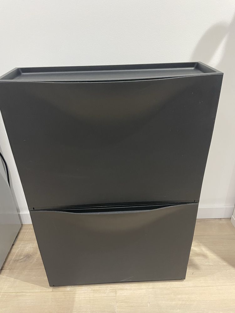 Sapateira trones ikea