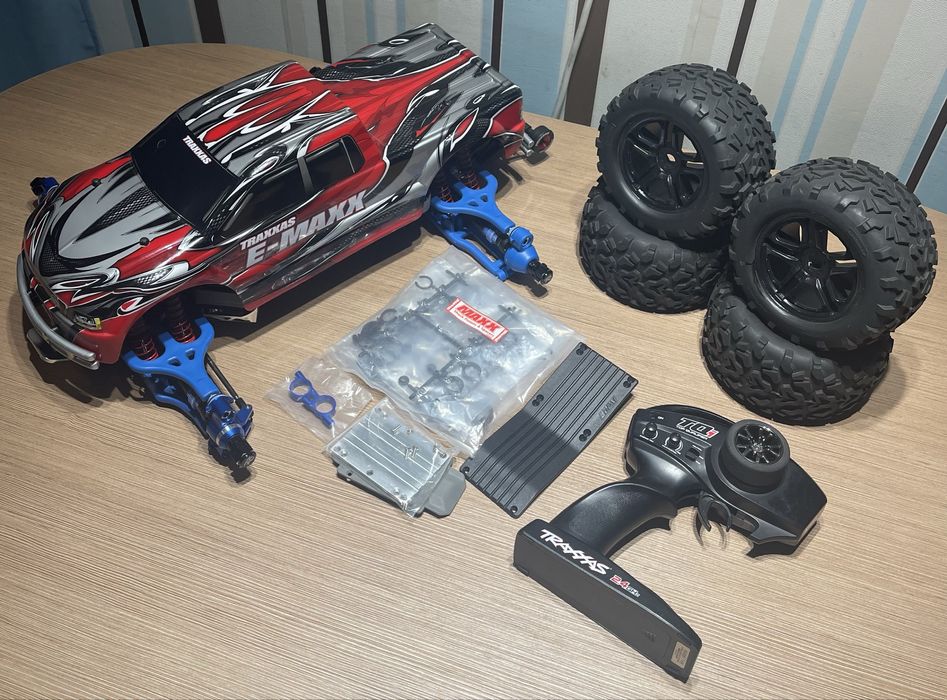Traxxas E-Maxx Arrma,Traxxas,Himoto,Hpi,Axial,Crawler