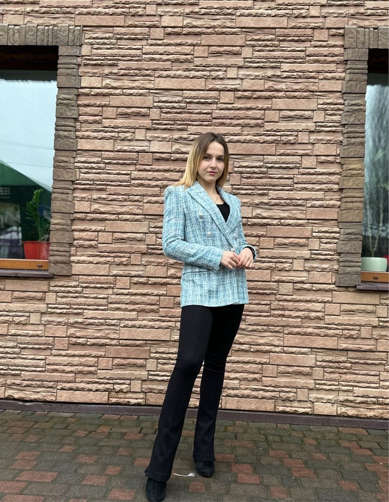 Твідовий костюм Zara , Жакет та шорти, р. XS