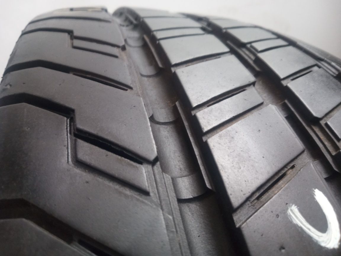 Opona letnia 225/65R16c Continental contivancontact 100