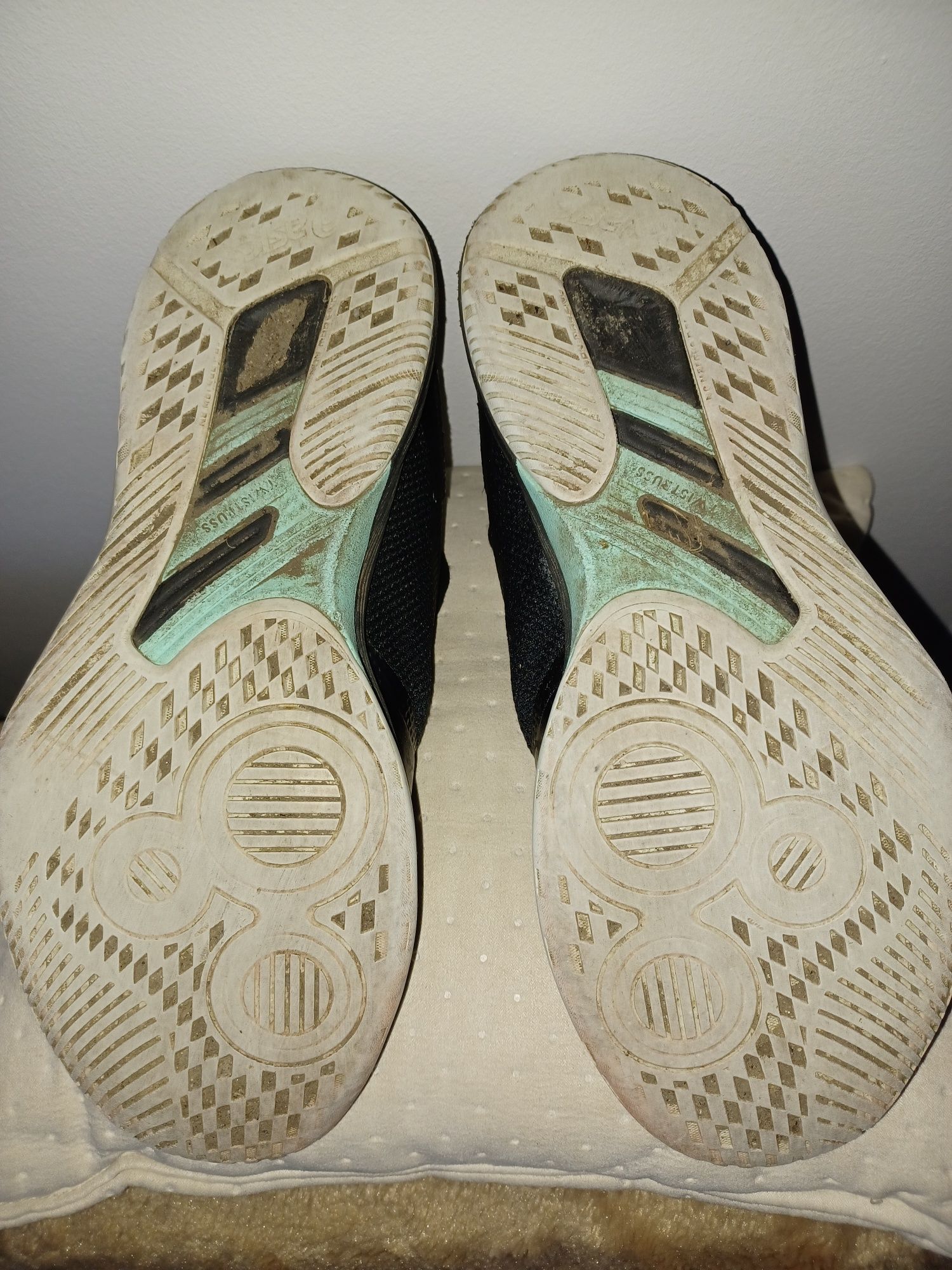 Buty sportowe Asics