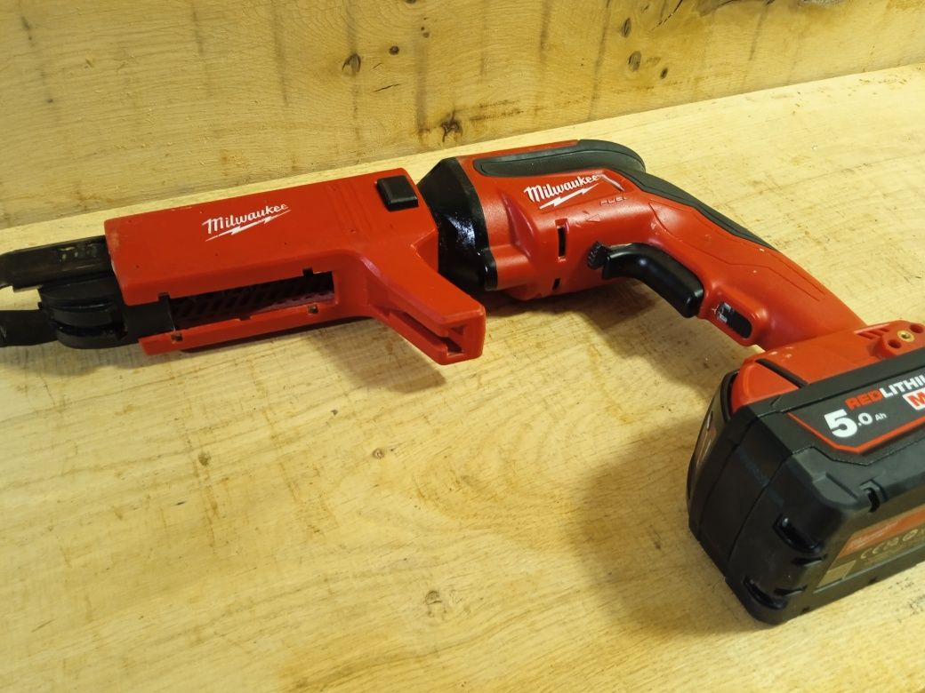 Milwaukee M18FSG + 5ah wkrętarka do suchej zabudowy