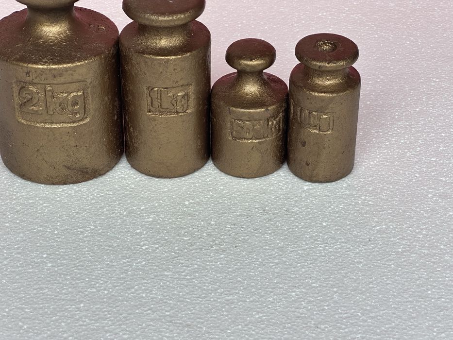 Stare odważniki do wagi – różne masy, kolekcja / użytkowe