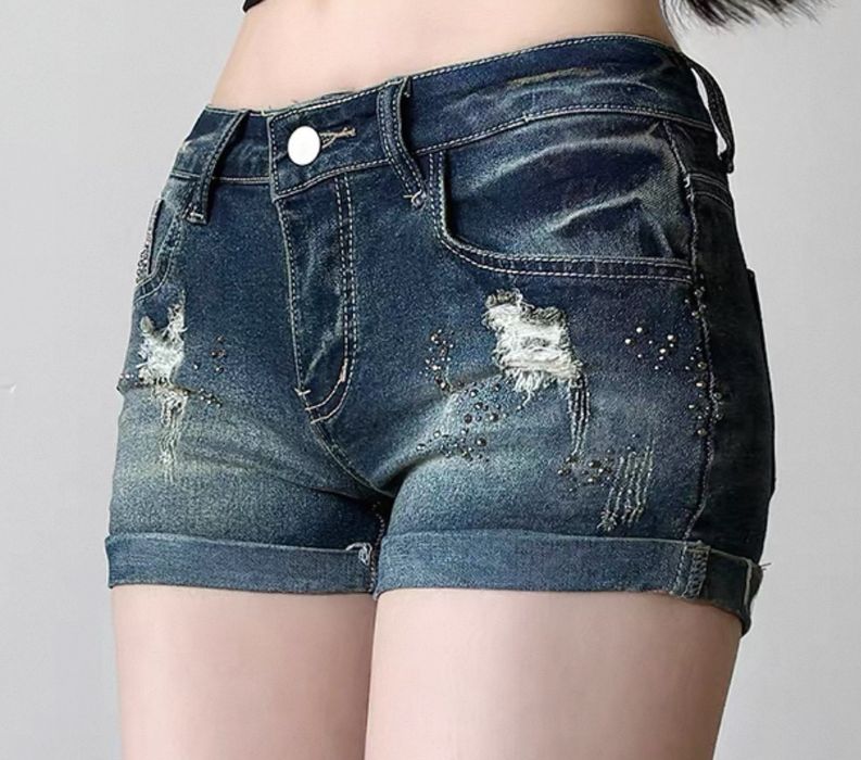 Джинсові міні шорти зі стразами
