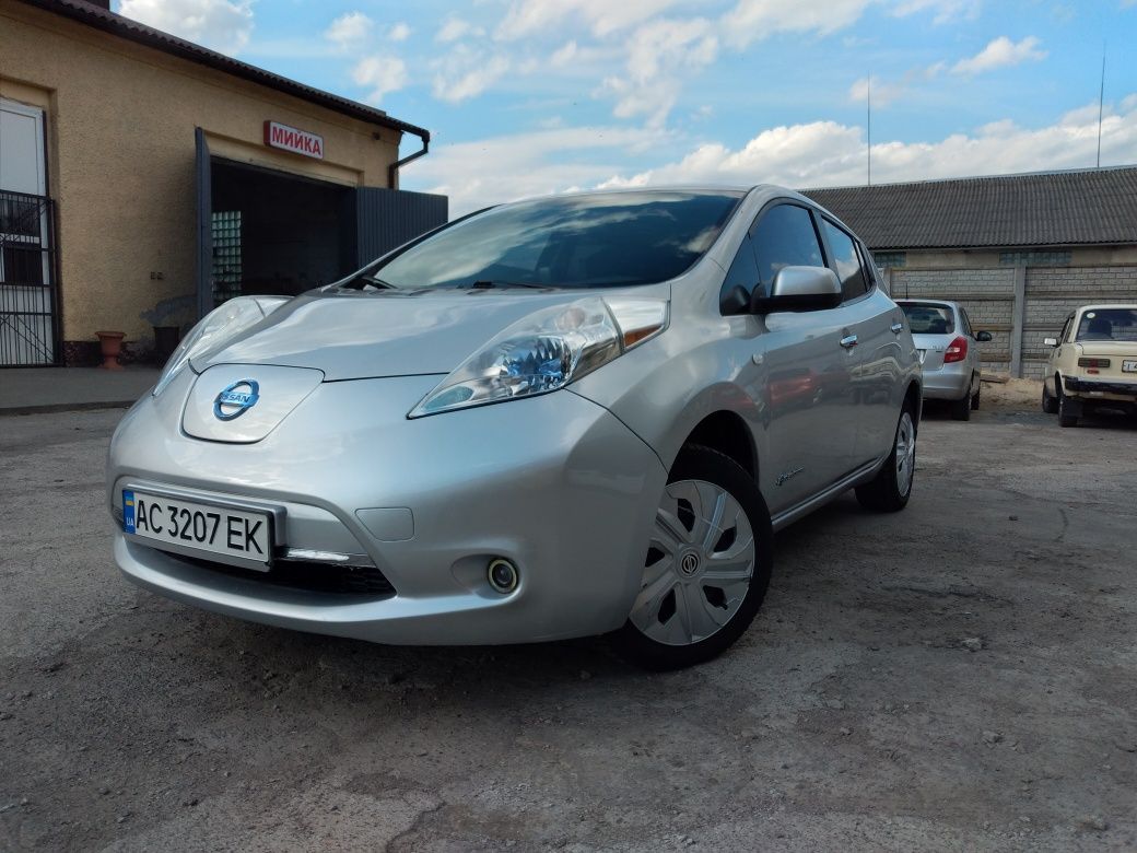 Nissan leaf.2013р.в