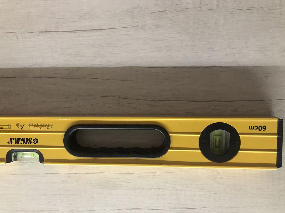 Продам строительный уровень  60 см. SIGMA