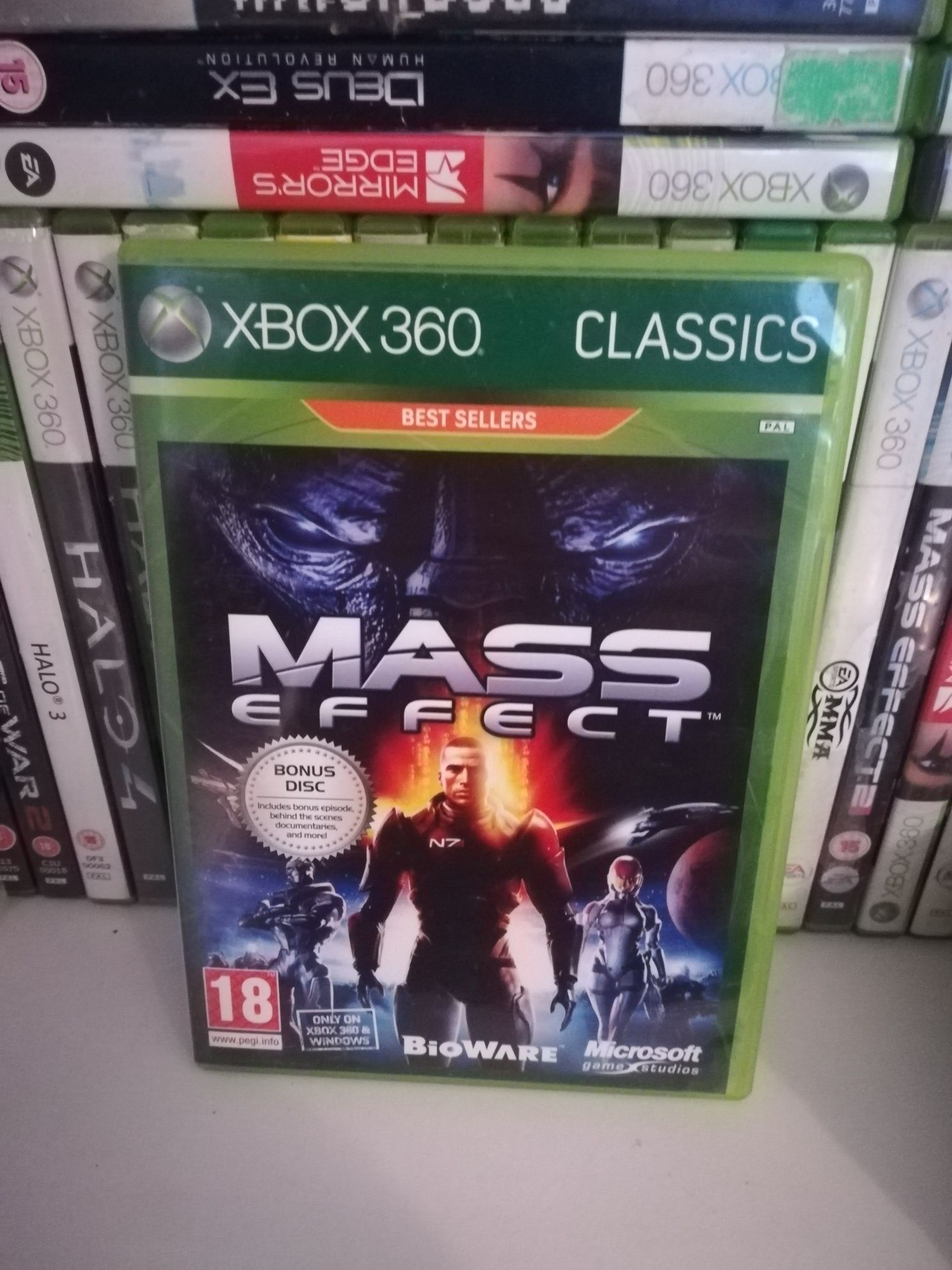 Mass effect 1 plus bonus disc xbox 360