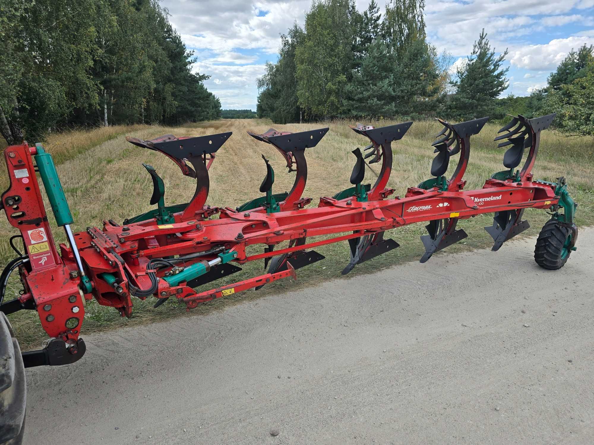 Pług 5 skibowy obrotowy Kverneland EG 100 Vario z liniowaniem resor