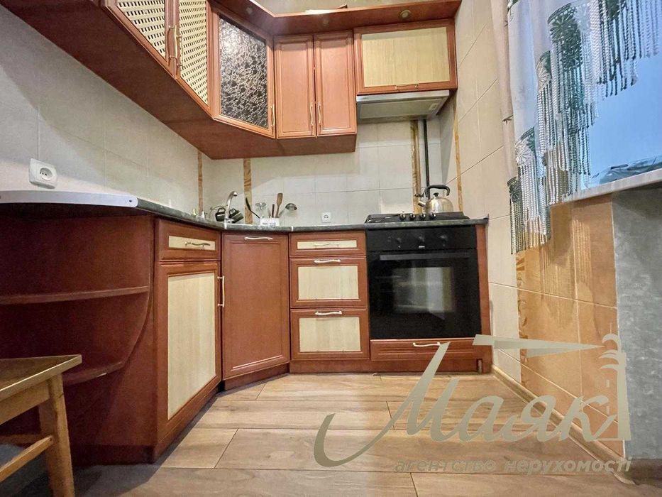 1 кімн. по вул.Новокузнецька,20, 6/9