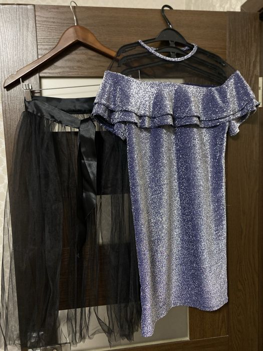 сукня святкова (розмір 152-158)