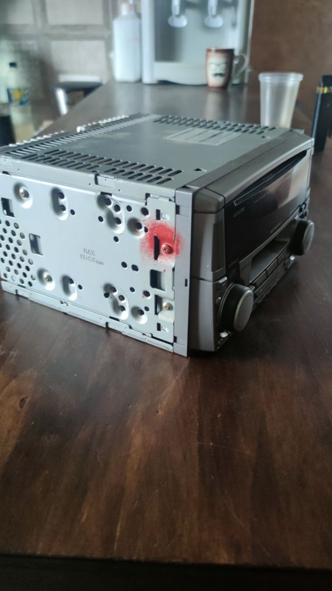 Магнітола  Clarion ADZ628R 2 din