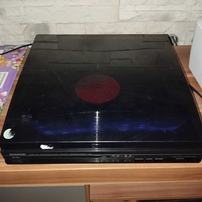 Gramofon Kenwood P-83